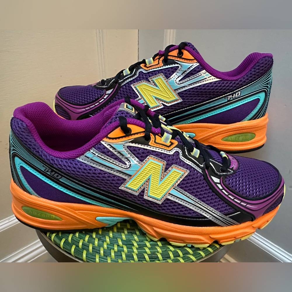 New Balance 740 - size: US Men’s 11